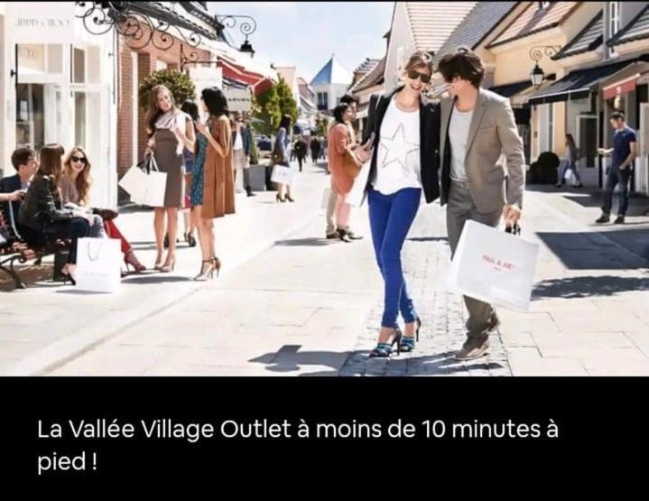 מונטבראן Appartement 2 Pieces 5Min Gare Val D'Europe Parking Inclus מראה חיצוני תמונה